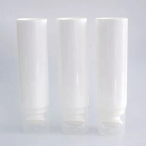 Tubs cosmètics de plàstic blanc en blanc